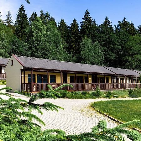 Resort Lesní Lázně Zvánovice Exterior foto